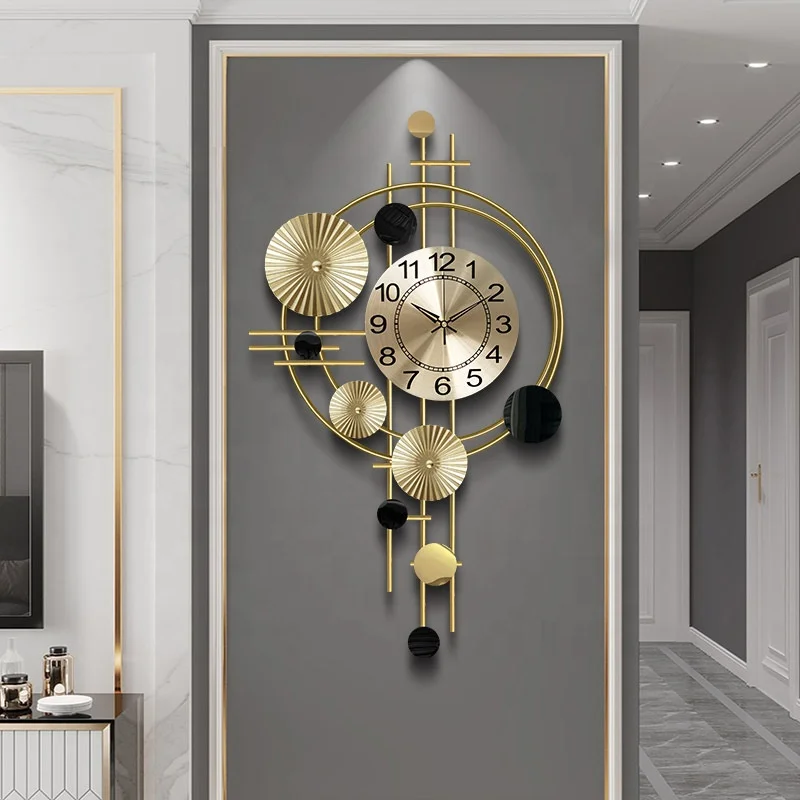 

Latest Design Modern Luxurious Creative Iron Home Decorative Silent Movement Wall Clock, Gold