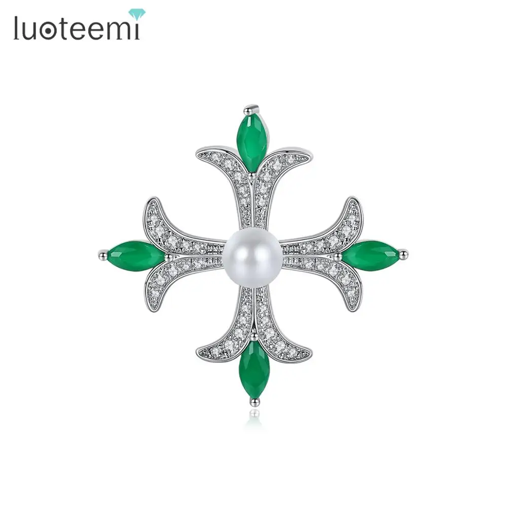 

LUOTEEMI Designer Flower Emerald Jade Crystal Brcooh Women Brooch Jewelry