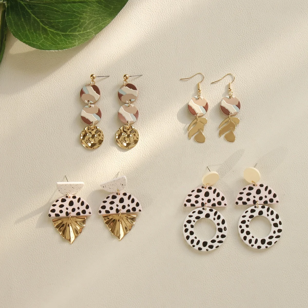 

OUYE pink cute spots women alloy drop earrings wholesale jewelry autumn acetate acrylic stud earrings leopard print earrings, Colorful