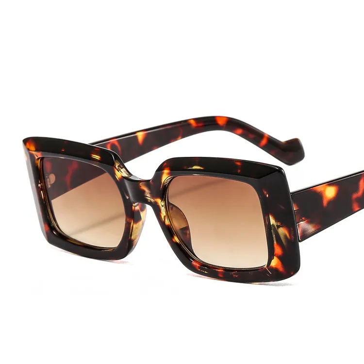 

2021 wholesale China Factory New Design clear lens candy Dazzle square sunglasses women uv400 Small Frame Shades Sunglasses, Black