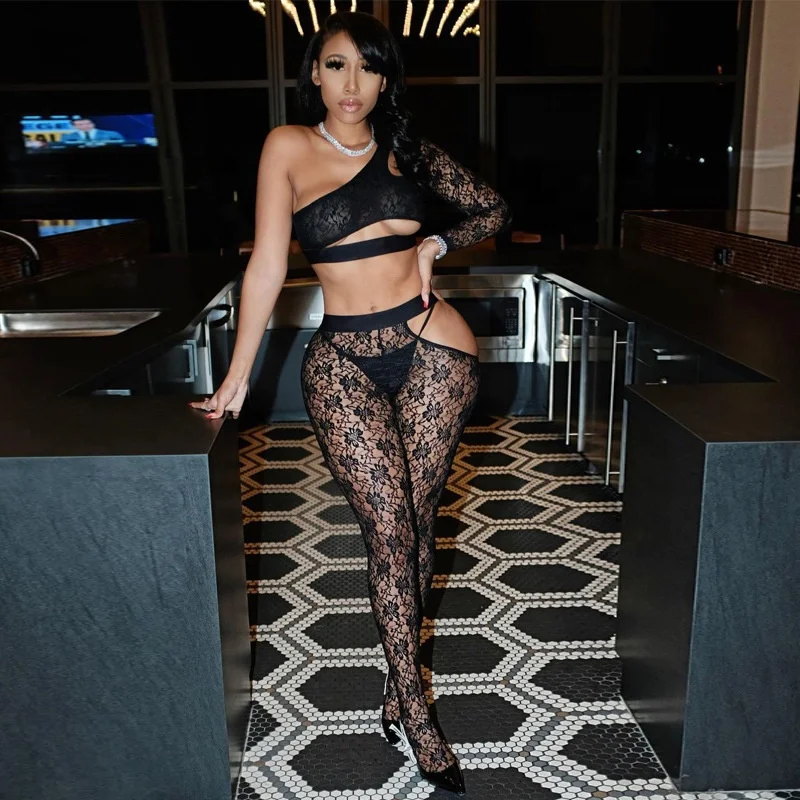 

2021 Trendy Lace Pants Set Sexy One Shoulder See Through Hollow Out Crop Top Outfits Clubwear Summer Women Two Piece Pants Set, Black