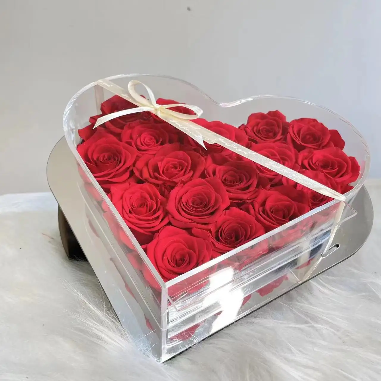 

New Design Preserved Roses Everlasting Roses Flower In Acrylic Gift Box