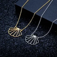 

100% Stainless Steel Geometric Laser Cut Sea Shell Mother of Pearl Necklace Wholesale Female Fashion Jewelry Necklaces For Women