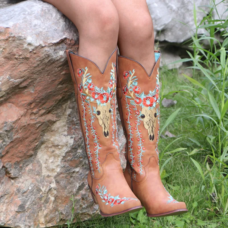 

Fashion selling beautifully embroidered square toe mid-heel western boots women shoes