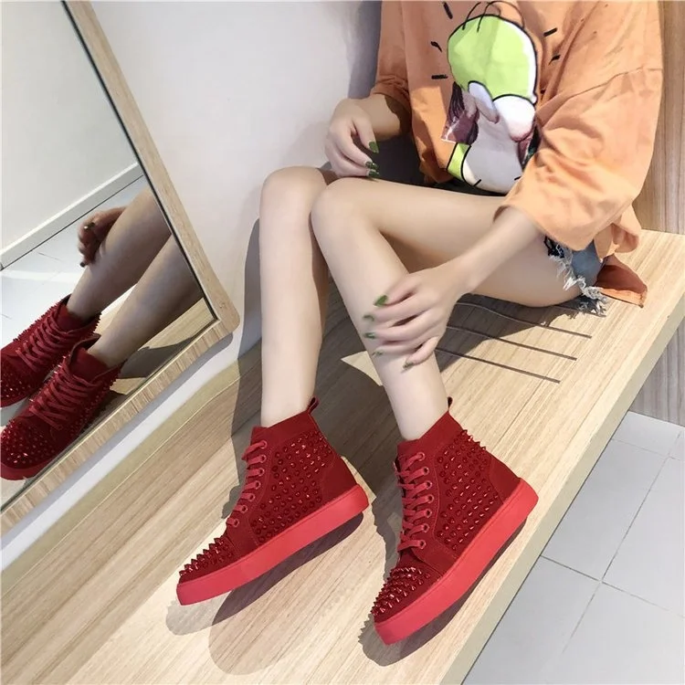 

Amazon Hot Sale Nightclub High Top Fashion Comfort Cyberpunk Style Rivet Creative Flat Shoes Large Size Spiked Casual Shoes, 2 colors