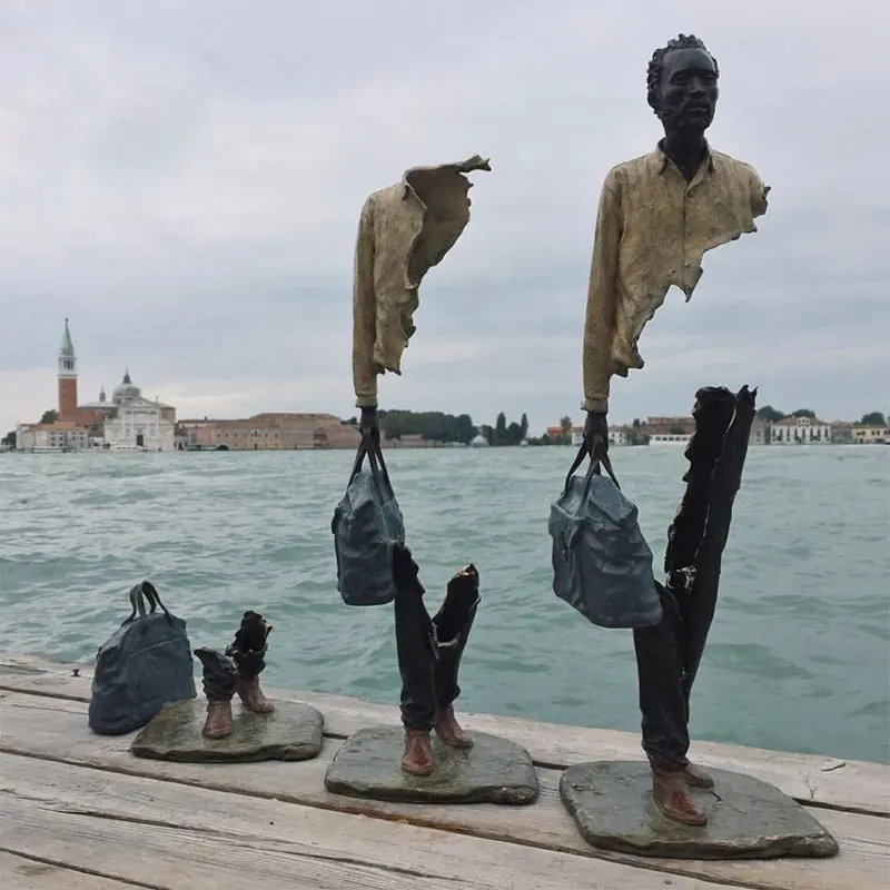 tourist-13.jpg