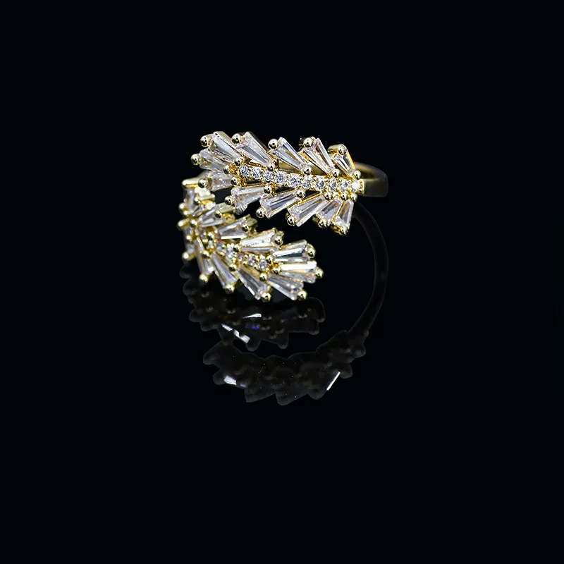 

Luxury Wedding Bridal Ring 2023 Brass Leaf Open Rings Tarnish Free Zircon Adjustable Rings For Women Gifts