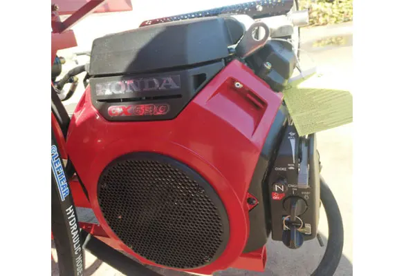 630-engine.jpg