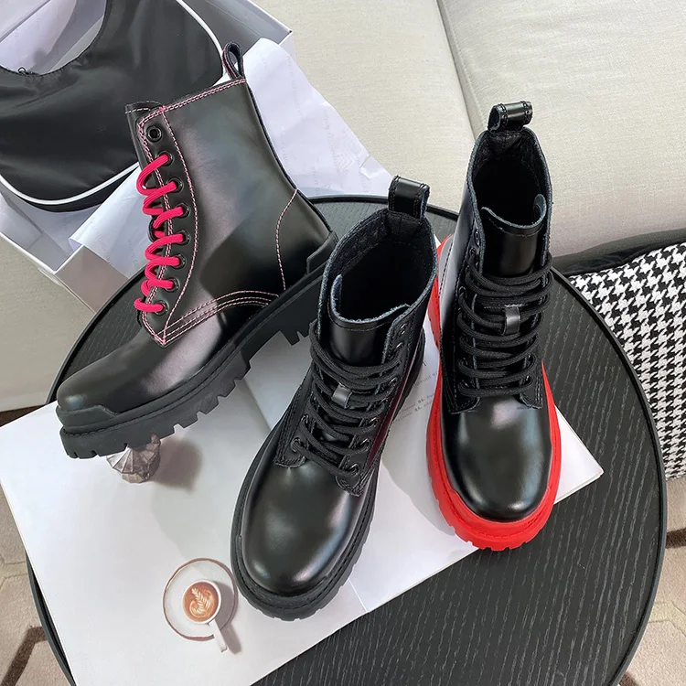 

Hot Selling Ladies Custom Lace up Moto & Biker boots Spring Anti Flat Girl Item Style Outdoor Studded Quilted Combat Ankle, Black