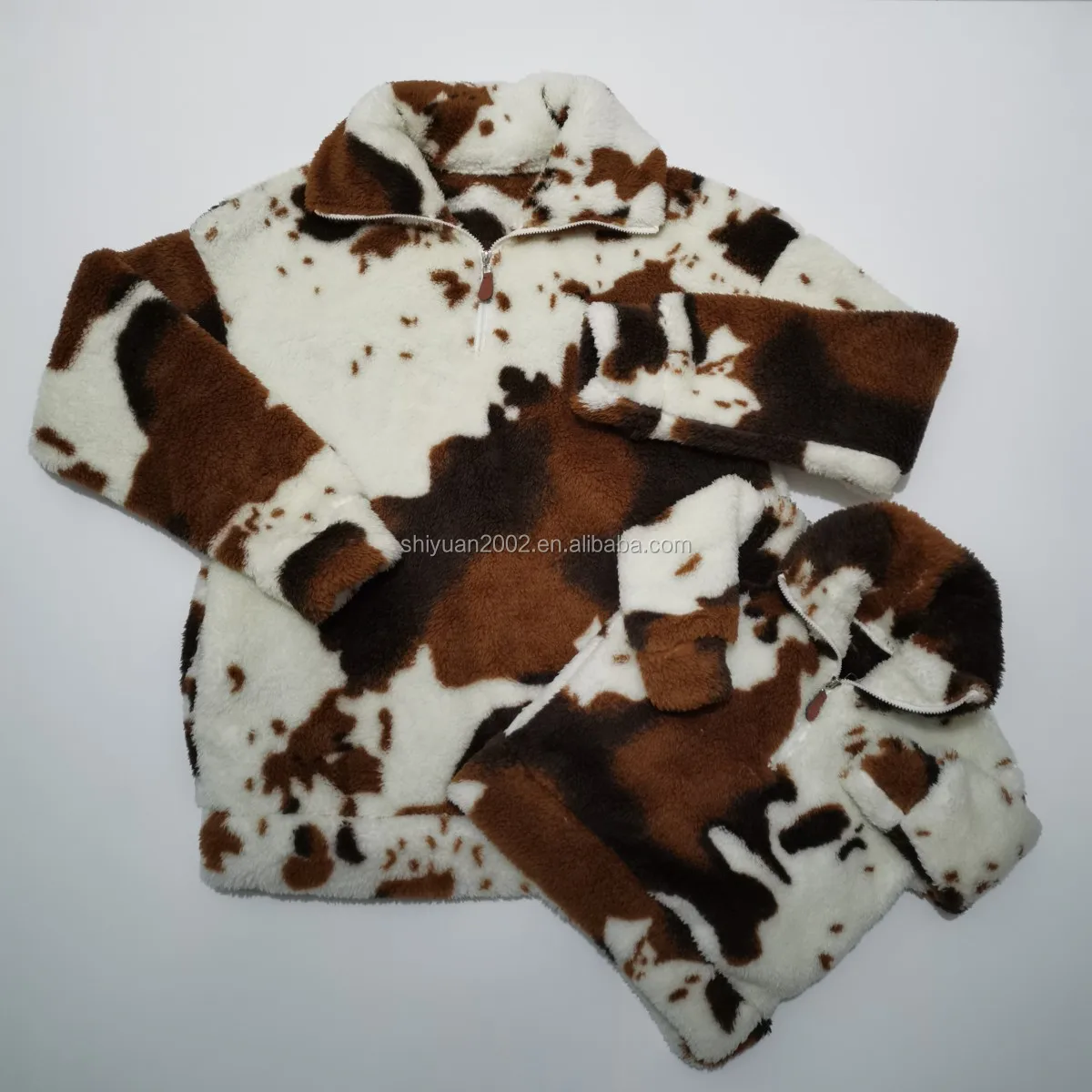 
Latest Mommy and Me Outfits Kids Girls Cow Sherpa Jackets Warm Adult Flannel Pullover With Zipper 