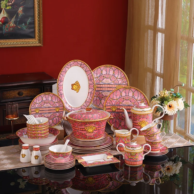 

Promotional 58 Pcs Western Europe Palace Pink Luxury Dining Room Home Decors Porcelain Dinnerware Sets, Gold rim