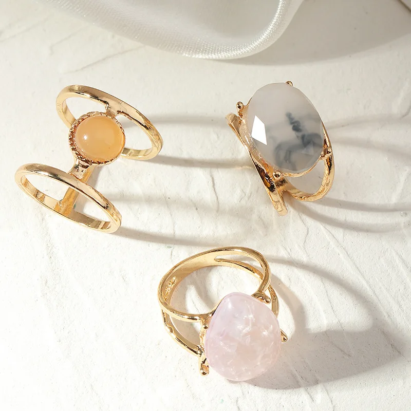 

Luxury Fashion Chic Elegant H Shape Oval Round Drop Shape Layered Uneven Stone Irregular Natural Moonstone Ring Jewelry
