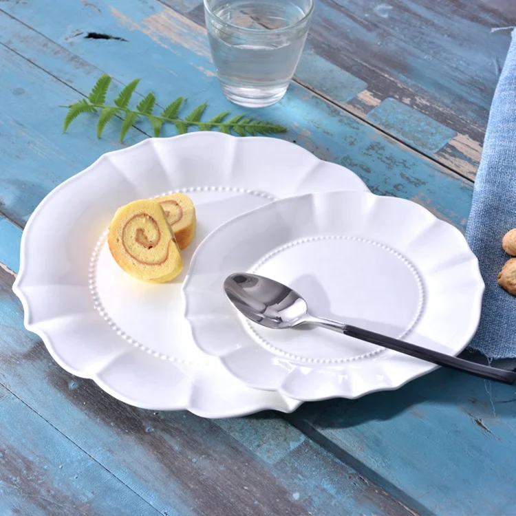 white ceramic wedding dinner plates