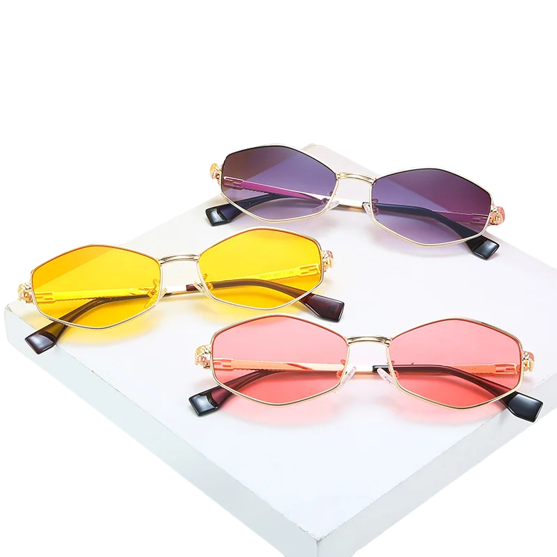 

2021 Fashionable Polygon Metal Frame Sunglasses Tinted Lens Sunglasses Women Shades