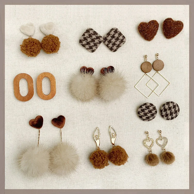 

JUHU 2021 popular khaki cloth buttons ear buckle cute heart bow earrings classic geometric ball of wool alloy jewelry for women