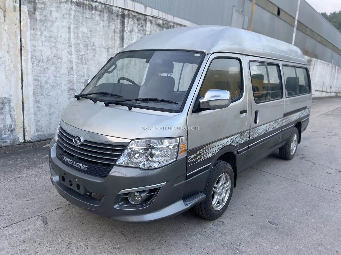 All New Hiace Shuttle Bus Hiace Mini Commuter Bus Hiace Van For Tourism ...