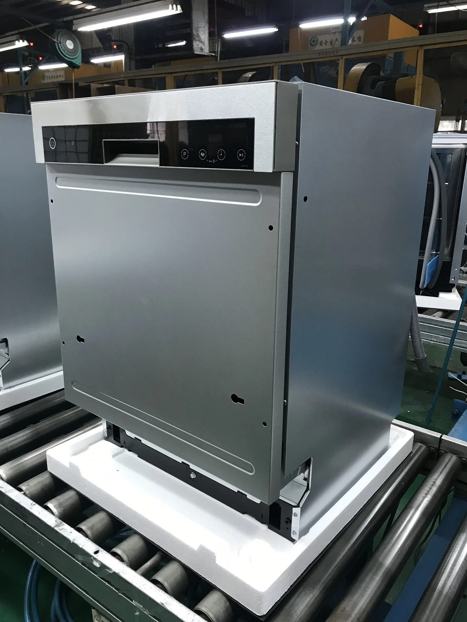 高品质白色不锈钢抽屉紧凑型洗碗机,带证书