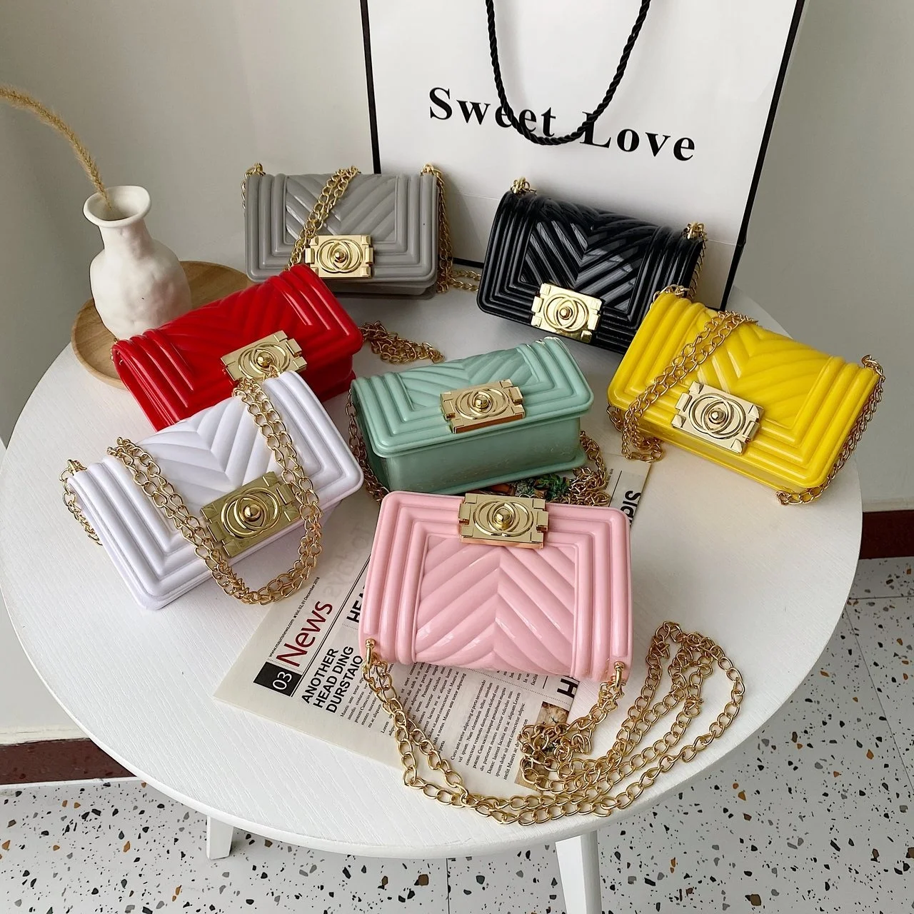 

Brand Girl Bag Cross body New PVC Purse Famous Designer Chain Square Handbags For Women, Customizable