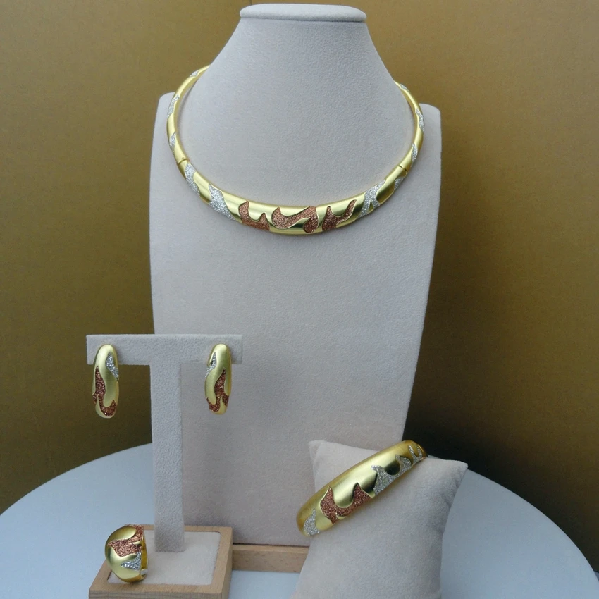 

Yuminglai Latest design Dubai Jewelry Sets Fine Jewelry Sets for Women FHK5801, Gold with silver