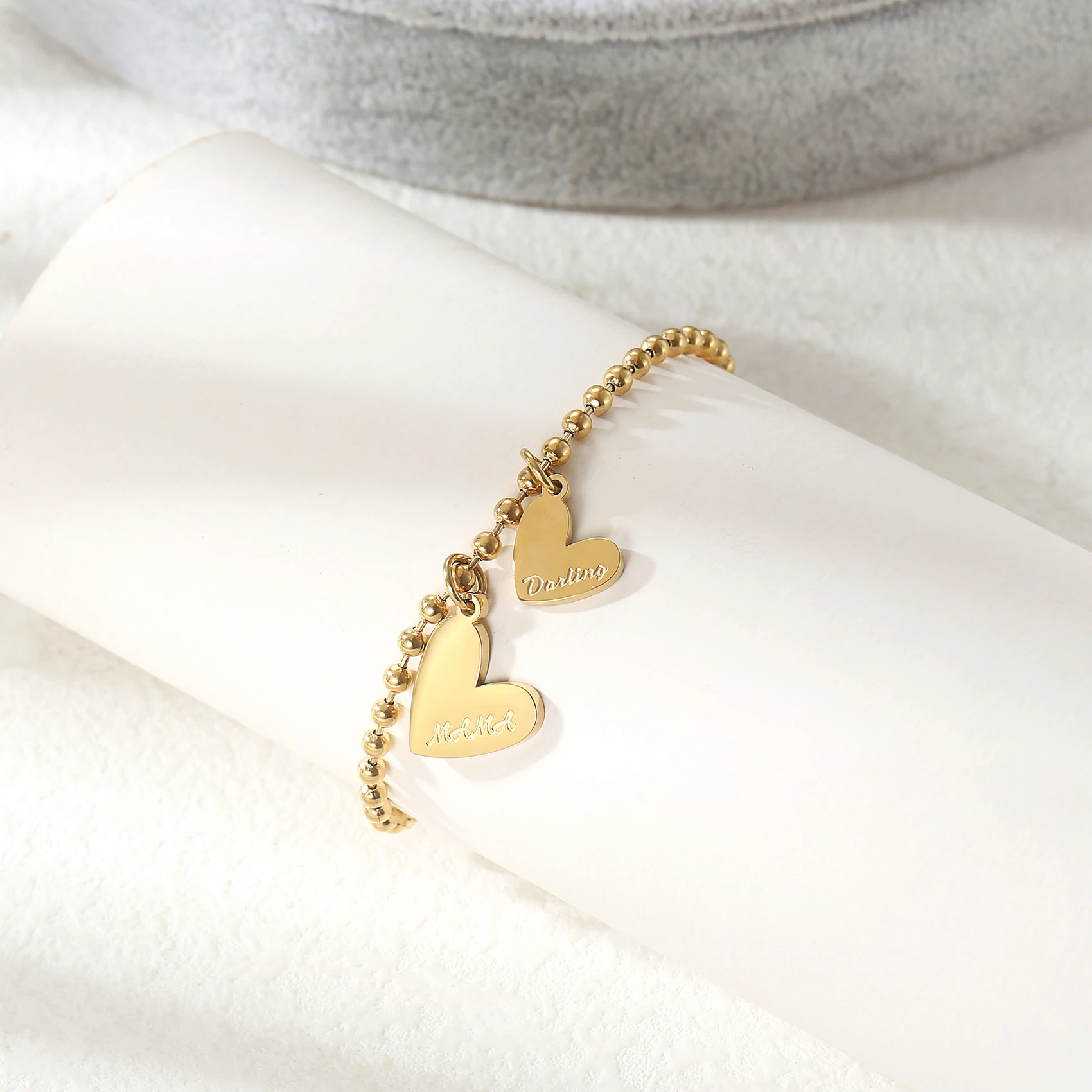 

Adjustable Gold Plated Lettering Stainless Steel Bracelet For Women Bead Chain Heart Pendant Bracelet Jewelry