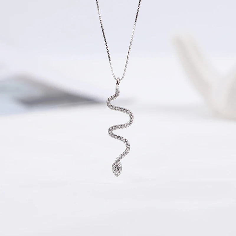 

New Type 925 Sterling Silver Necklace Radiant Clear Cz Snake Pendant Necklace Women Non Tarnish Hypoallergenic Jewelry