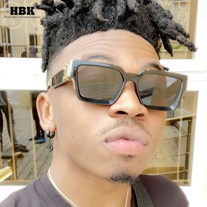 Vente en gros Lunettes De Soleil Surdimensionnées Noires Vente en gros Lunettes De Soleil Surdimensionnées Noires