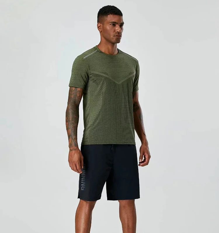 

Sport Gym Shirt Men Fitness Tights Top Soccer Jerseys Running