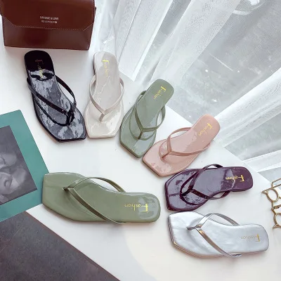 

Spring summer new 2020 women outdoor flat durable slippers casual sandals Slippers set with shiny diamond