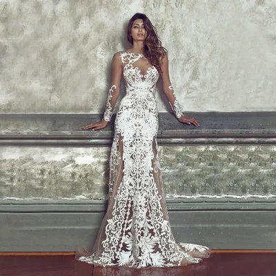 

Embroidered perspective Wedding Gown Floral Lace Bridal Dresses Sexy V-Neck Backless Wedding Dress, Shown