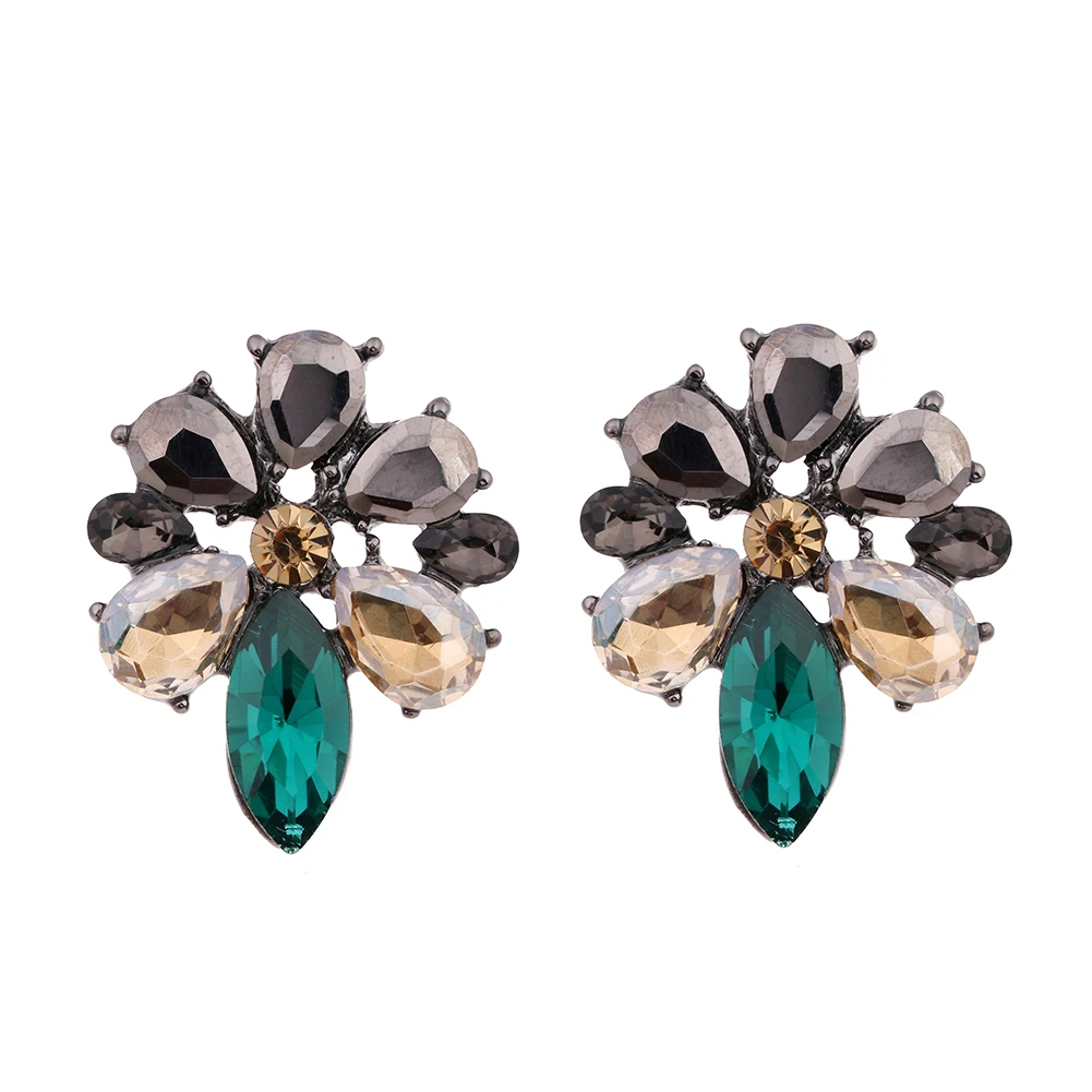 

European and American fashion earrings customization, alloy inlaid crystal earrings, retro GG earrings women, Picture shows