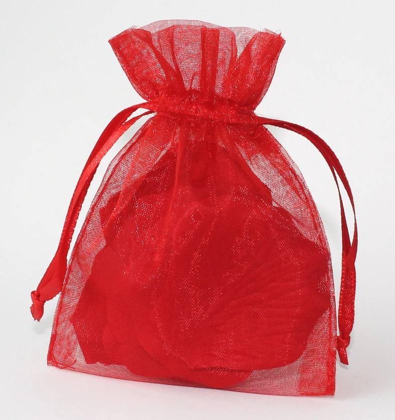 Сумка из органзы. Красная сумочка для подарков. Мешок конфет в органзе красной. Хозяйственные сумки из органзы. Мешок красный купить