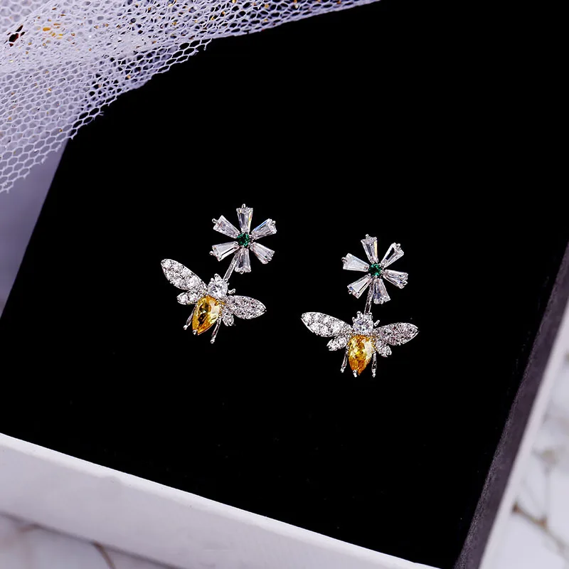 

Fashion Jewelry Factory Wholesale Price KYED0335 CZ Earrings Bee shape 3A Zircon cute earring for girl women