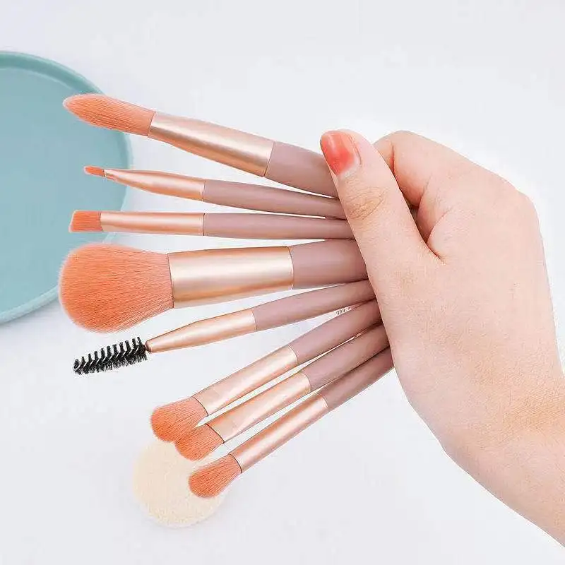 

8pcs Wooden Handle Makeup Brush Set Synthetic Nylon Hair Cosmetic Brush Kit Customize Private Label