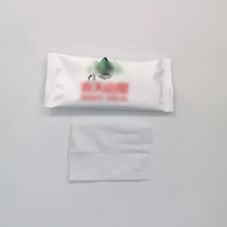 
Portable non-woven fabric 10 pcs mini skin care wet wipes 