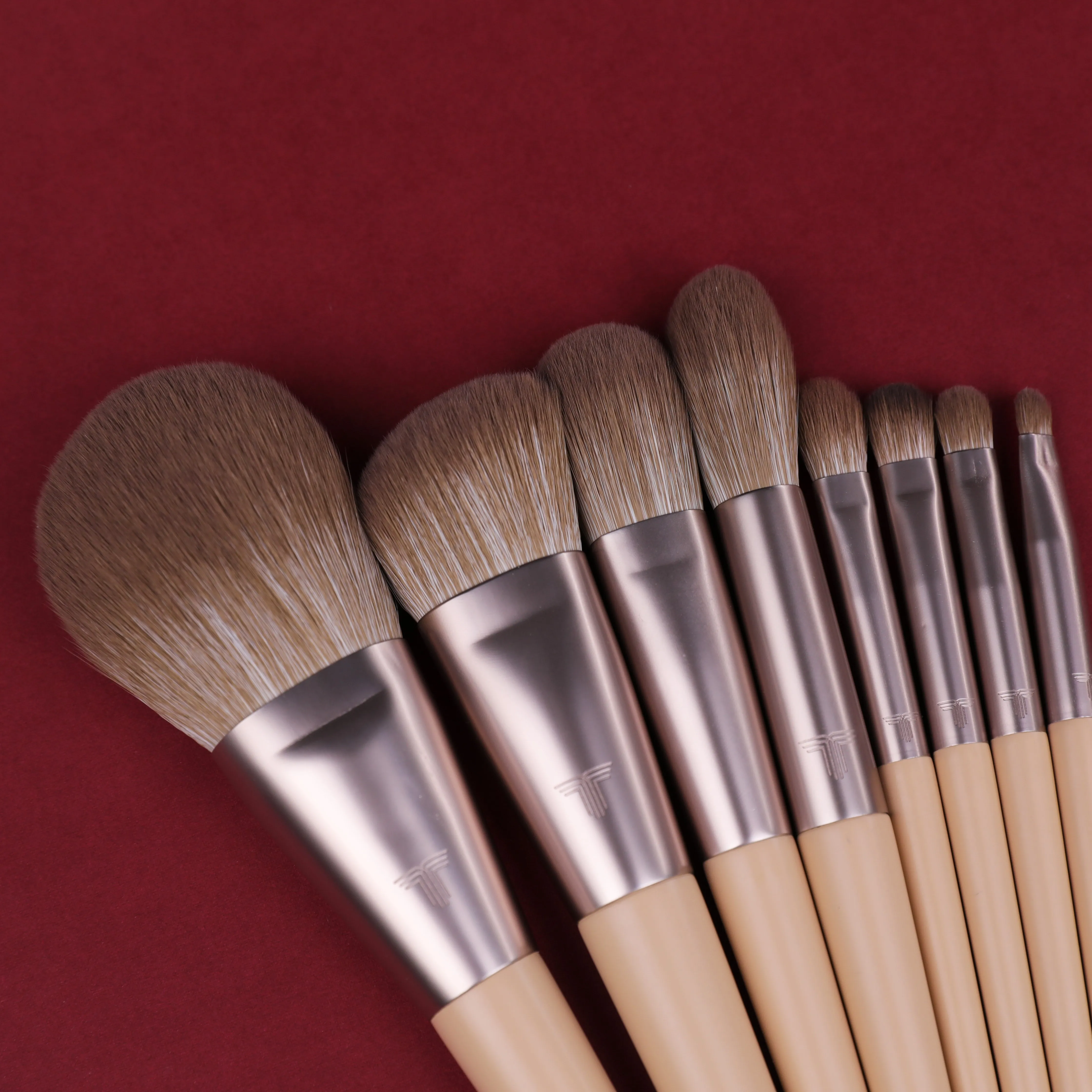 

Easy Make Up Factory Price Private Logo Synthetic Hair Custom Wood Handle Makeup Brush Set