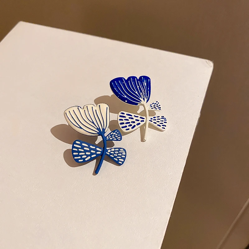 

new design blue leaf stud earrings women