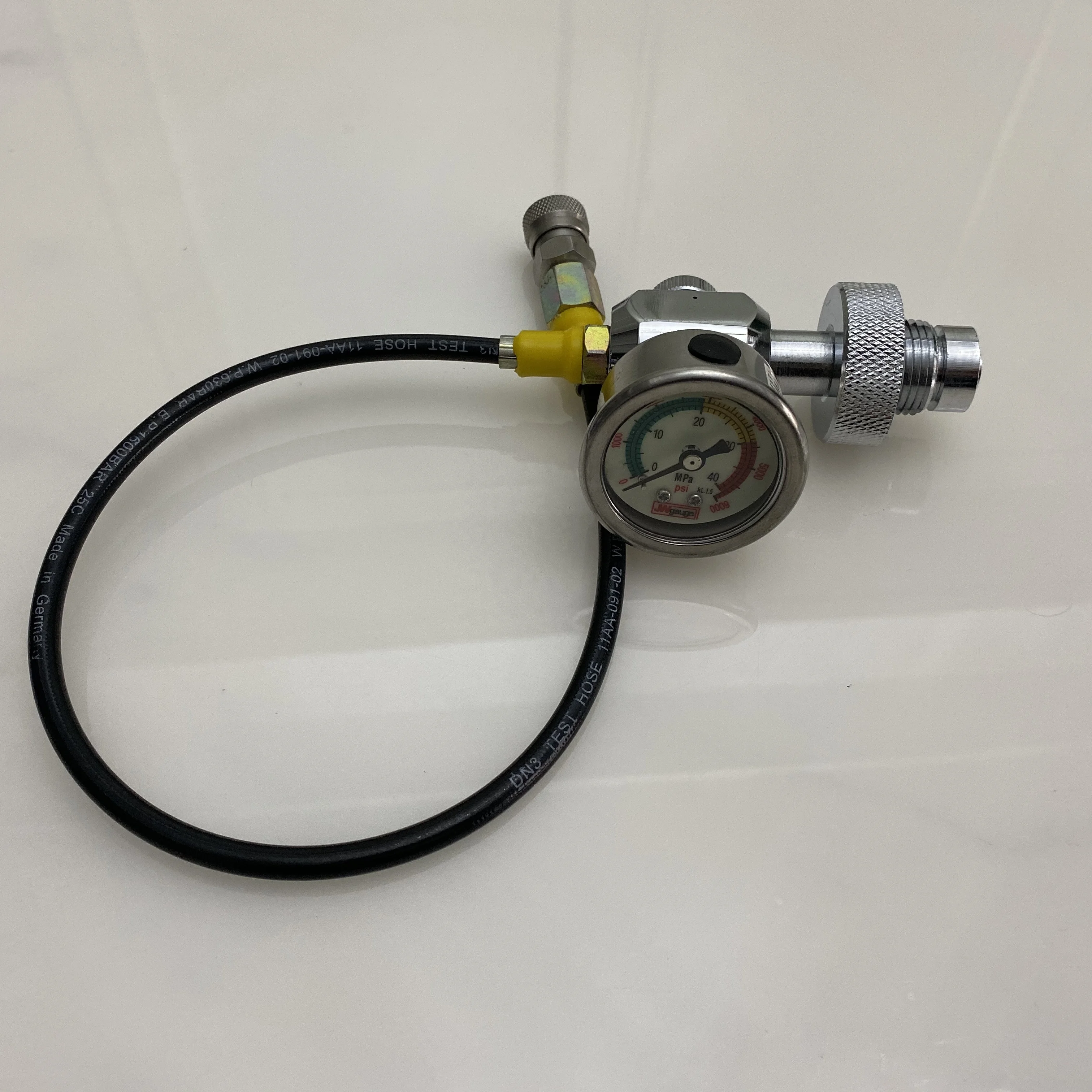 
Paintball Scuba Fill Station 