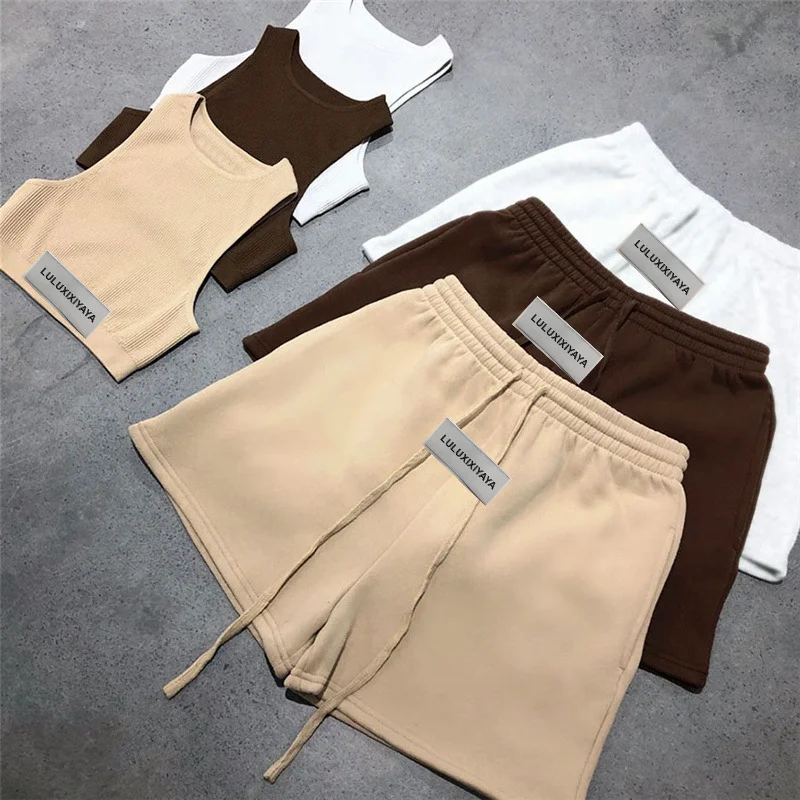 

Custom Brand Tag Summer Fall Hot Racer Back Ribbed Knit Outfits Designer Lounge Wear crop top short set Women's Clothing Sets