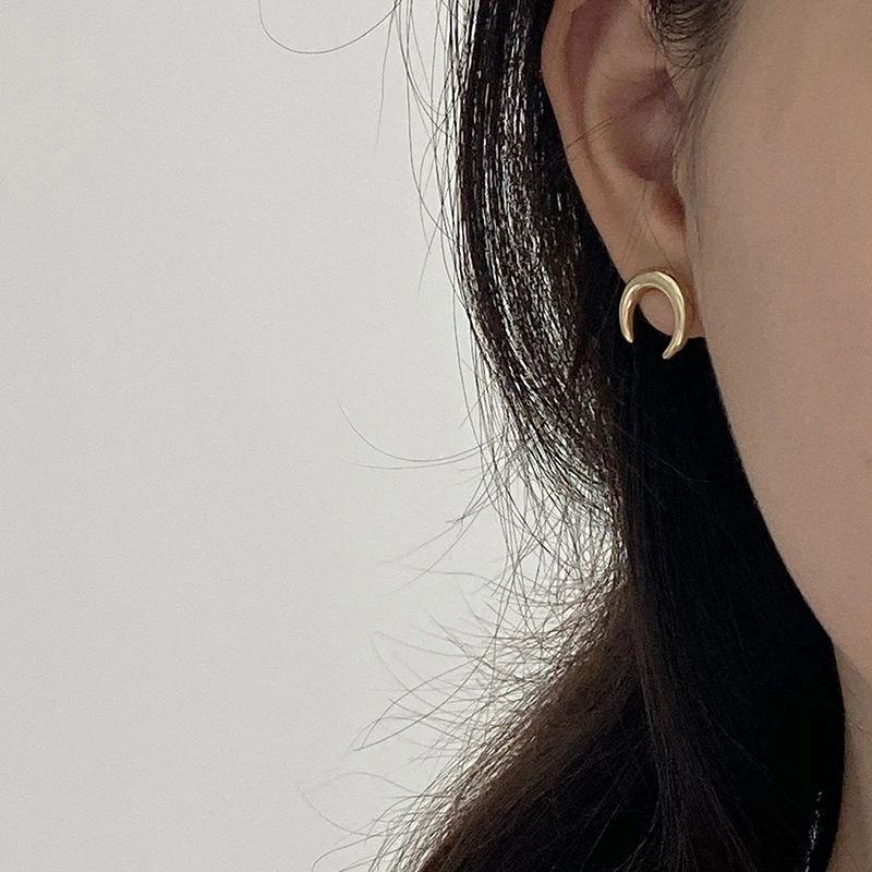 

Crescent Moon Earrings C Shape Geometric Earrings for Women Vintage 925 Sterling Silver Stud Earrings