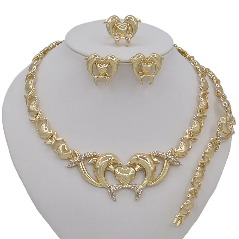 

Fashion Design Party 18K Gold Sliver Plated Bridal Diablo Little Heart Chain Choker Necklace Jewelry Sets For Women 2020
