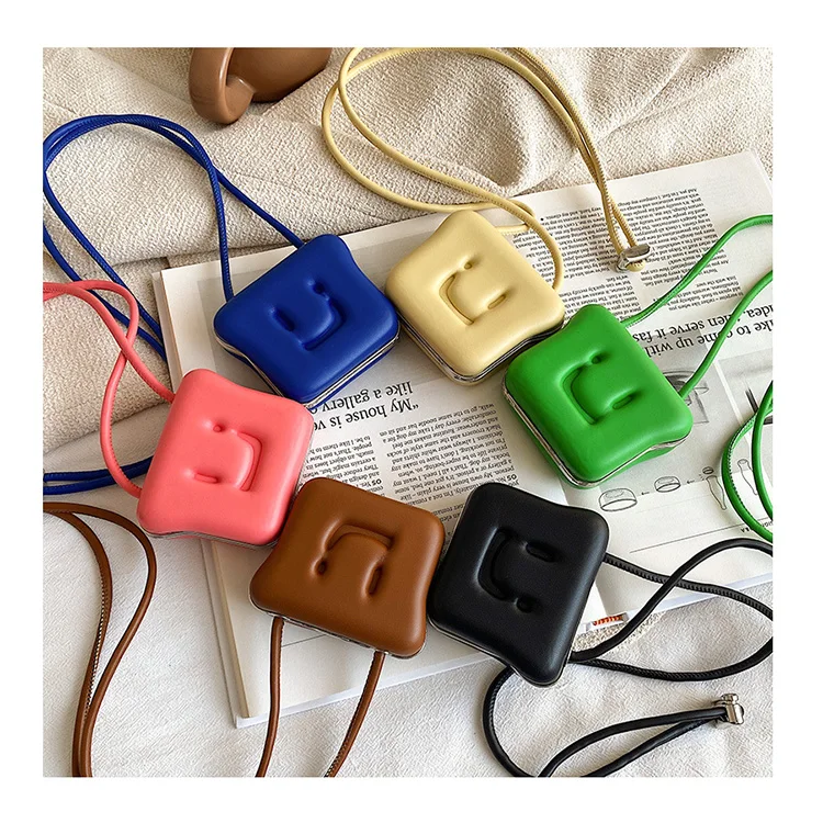 

Cute Candy Color Small Smile Face Flap Handbags for Kids 2022 Designer Geek Fanny Shoulder Messenger Bags Coins Women Hand Bags