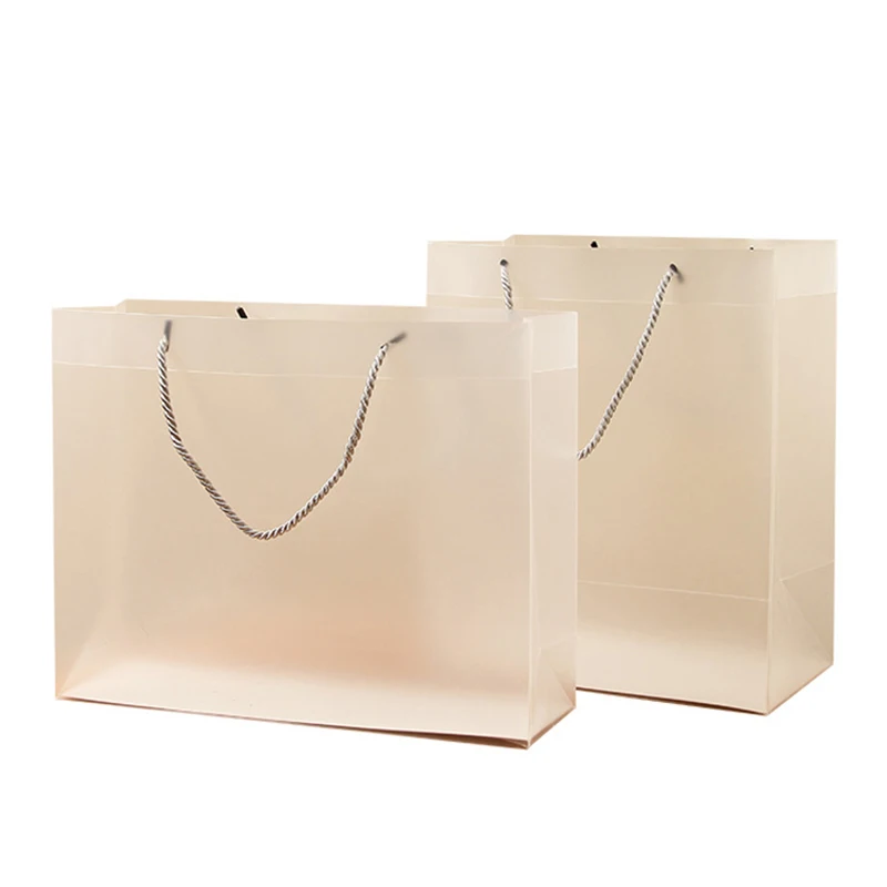 

Spot Customized Logo Plastic Transparent Gift Bag PP Frosted Environmental Protection Tote Bag, 1 color