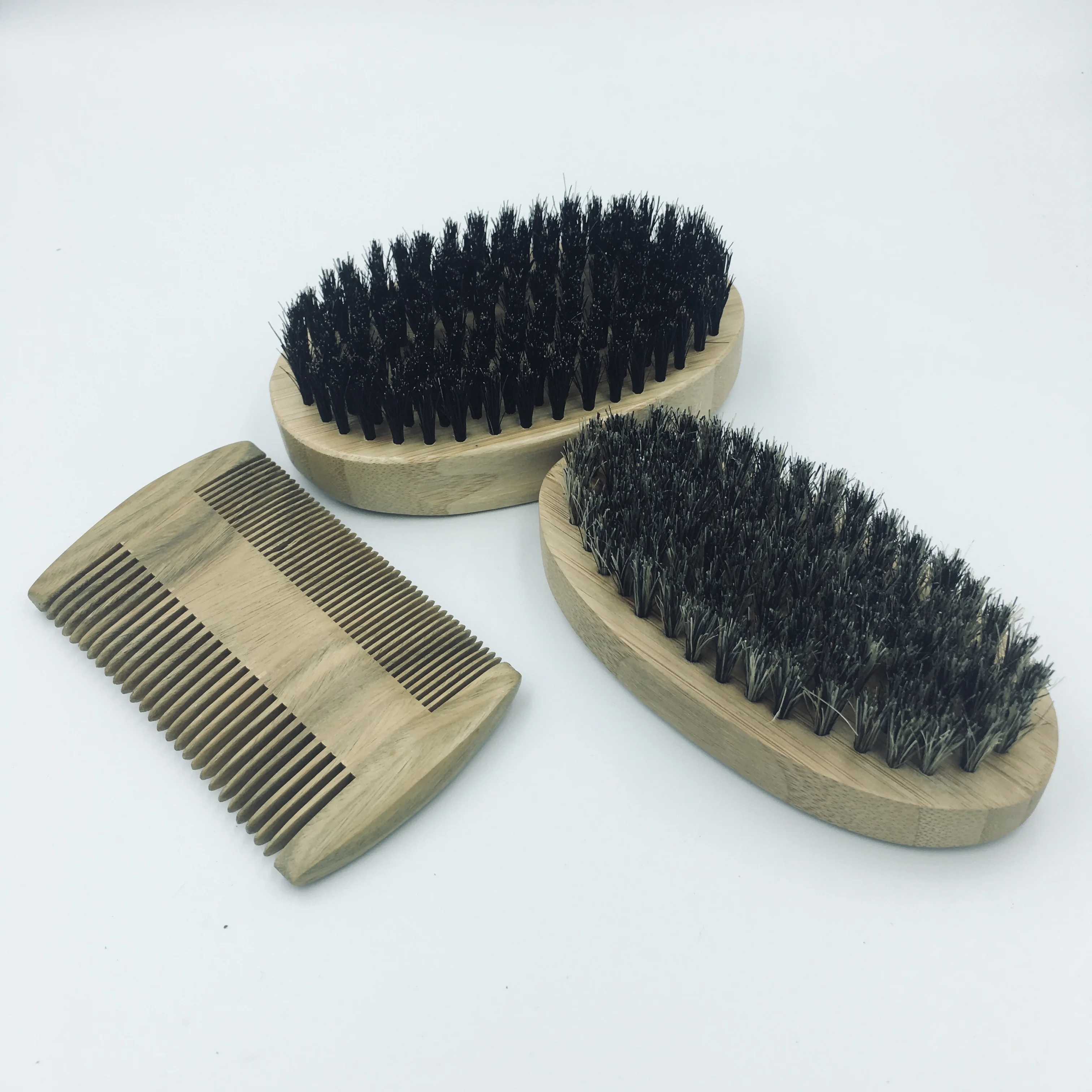 beard brush with comb set.png