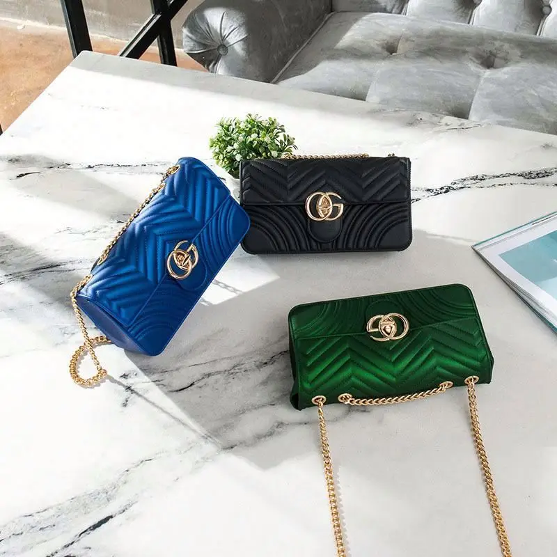 

Hot Sale Fashion Mini PVC Jelly Bags Matte Purse Cross Body Chain Shoulder Hand Bags for Girls Women