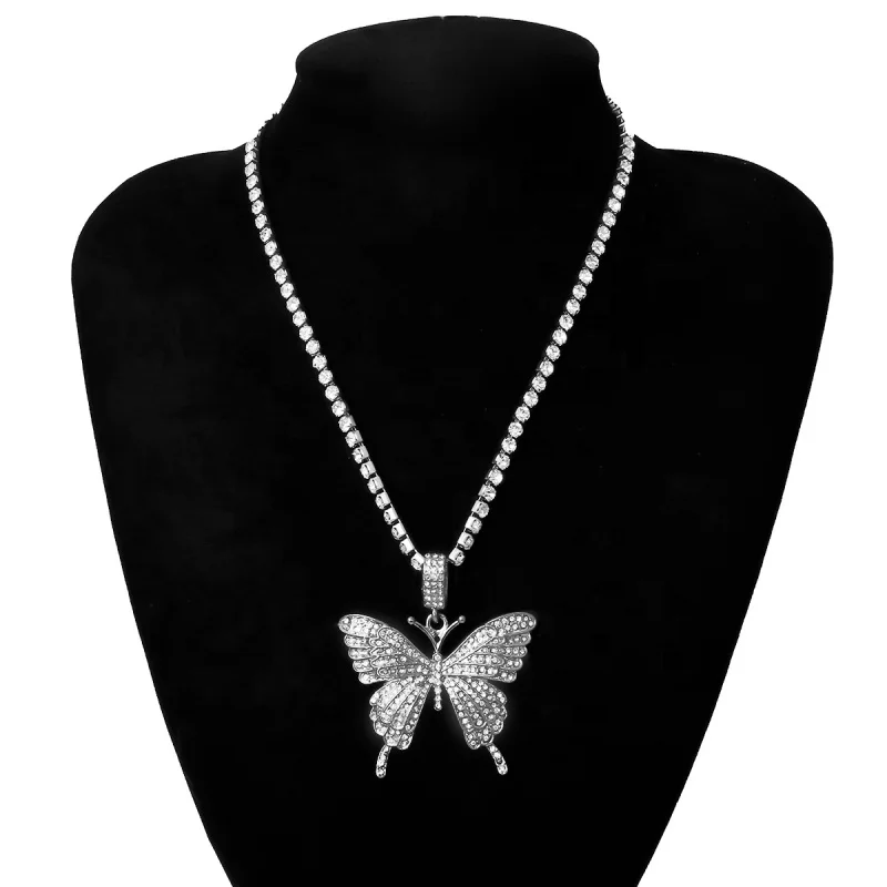 

Large Butterfly Pendant Necklace Alloy Rhinestone Necklace for Women, Gold/silver/pink/black