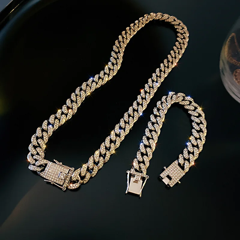 

Hip Hops Iced Out Full Diamond Miami Cuban Chain Necklaces Bling Bling Crystal Rhinestone Cuban Link Chain Necklace For Women