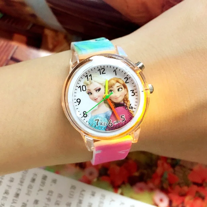 

Hot Cartoon Children Watch Princess Elsa Anna Luminous Watches Silicone Girls Quartz Wristwatch SW112