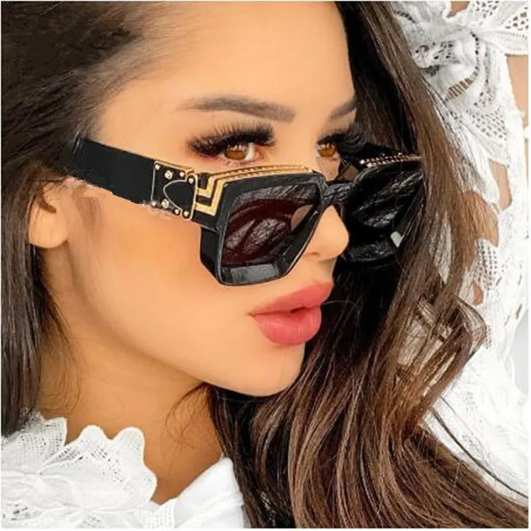 

Newly Square Retro Big Frame Eye Protection Mens Women Sunglasses 2021
