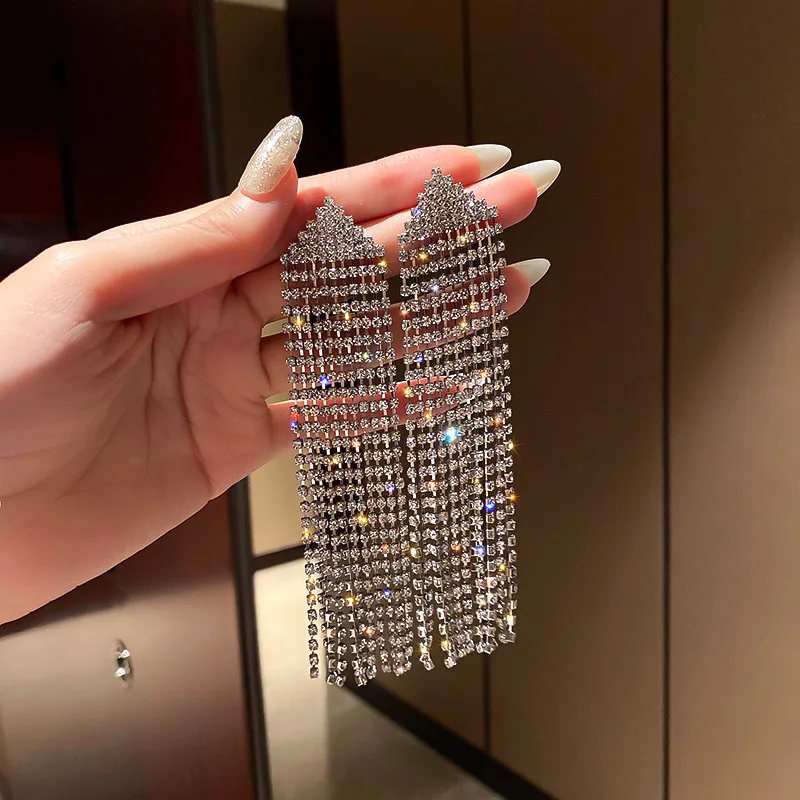 

fashion trendy crystal tassel earrings 2021