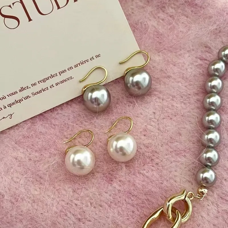 

Fashion French Simple Grey Pearl Ear Hook Versatile Premium Earrings Bridal For Women